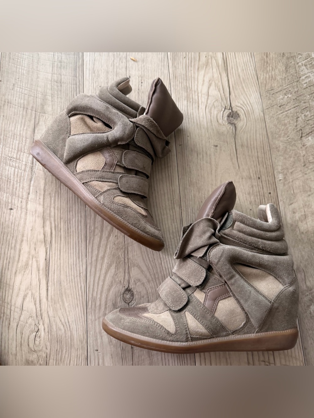Authentic Isabel Marant Bekett wedge sneaker in taupe/ light brown
